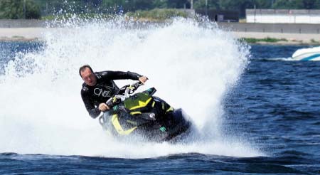 Vandscooterbevis på en dag hos www.speedbaaden.dk
